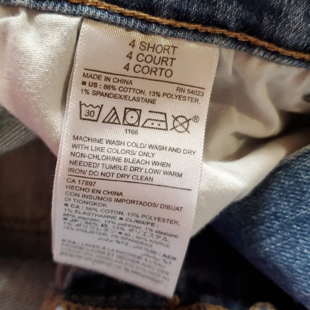 Old Navy Jeans Size 4 Short - Picture 6 of 6